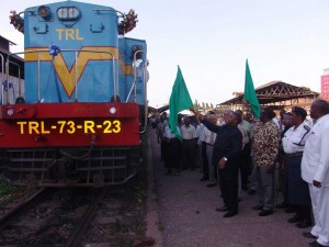 Omar Chambo at the launch of the new train service (Issah Michuzi)